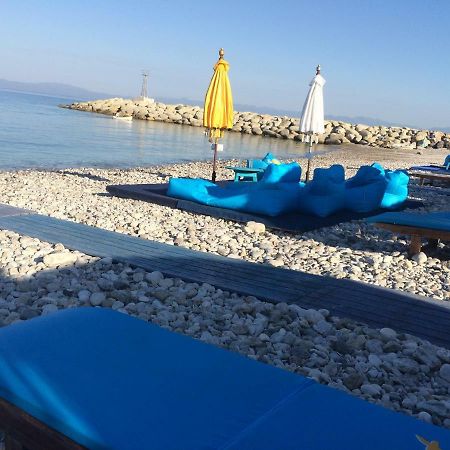 Ferienwohnung Agali 1 Mesonet In Front Of The Sea Akrogiali Exterior foto