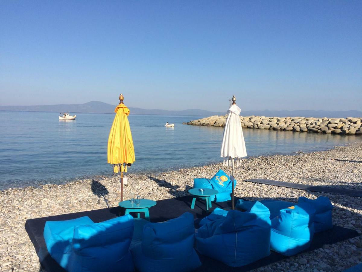 Ferienwohnung Agali 1 Mesonet In Front Of The Sea Akrogiali Exterior foto